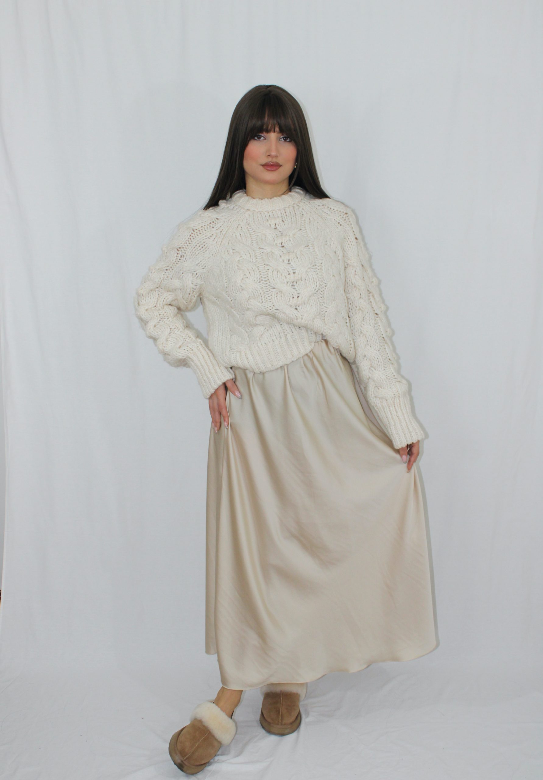 jupe longue satinée beige