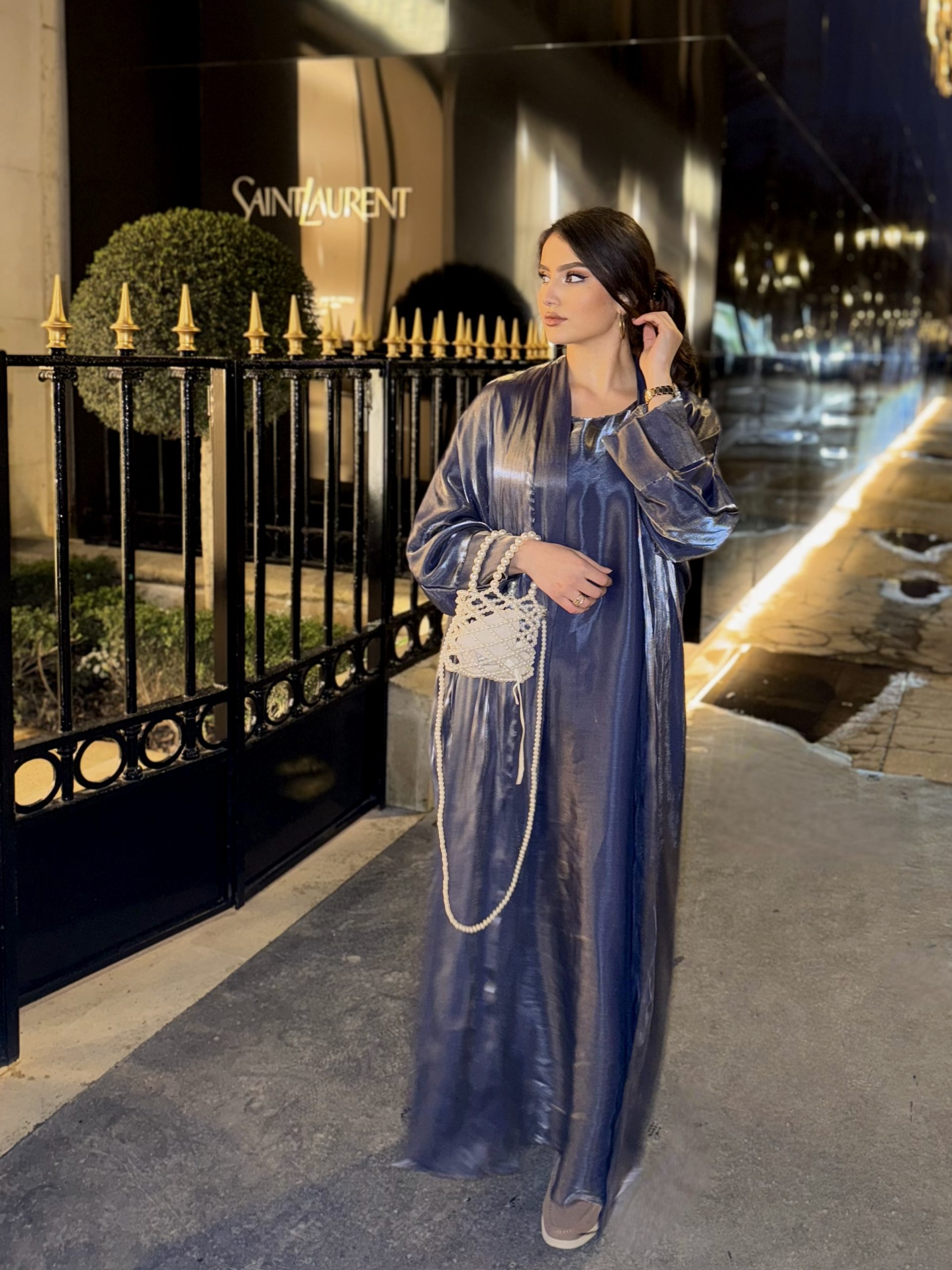 abaya naila bleu marine